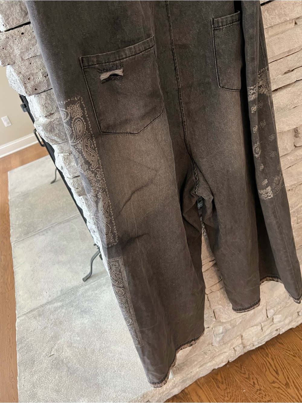 Easel Black Washed Denim Distressed Overalls Size Large - Picture 8 of 12